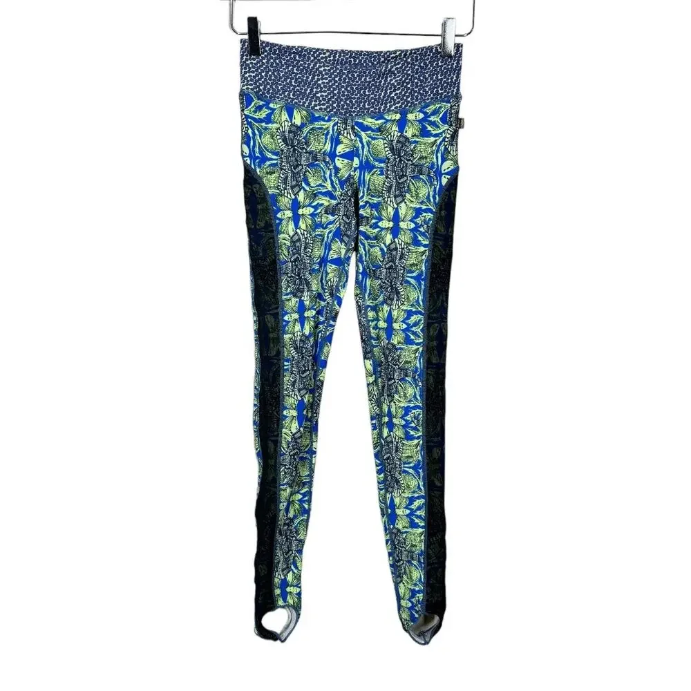 Maaji Matching Workout Set Small Sports Bra Stirrup Leggings Blue Print Beach - Picture 6 of 13